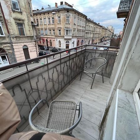 Kulisha 2Bedroom Apartment Near Opera House With Balcony Львів Екстер'єр фото