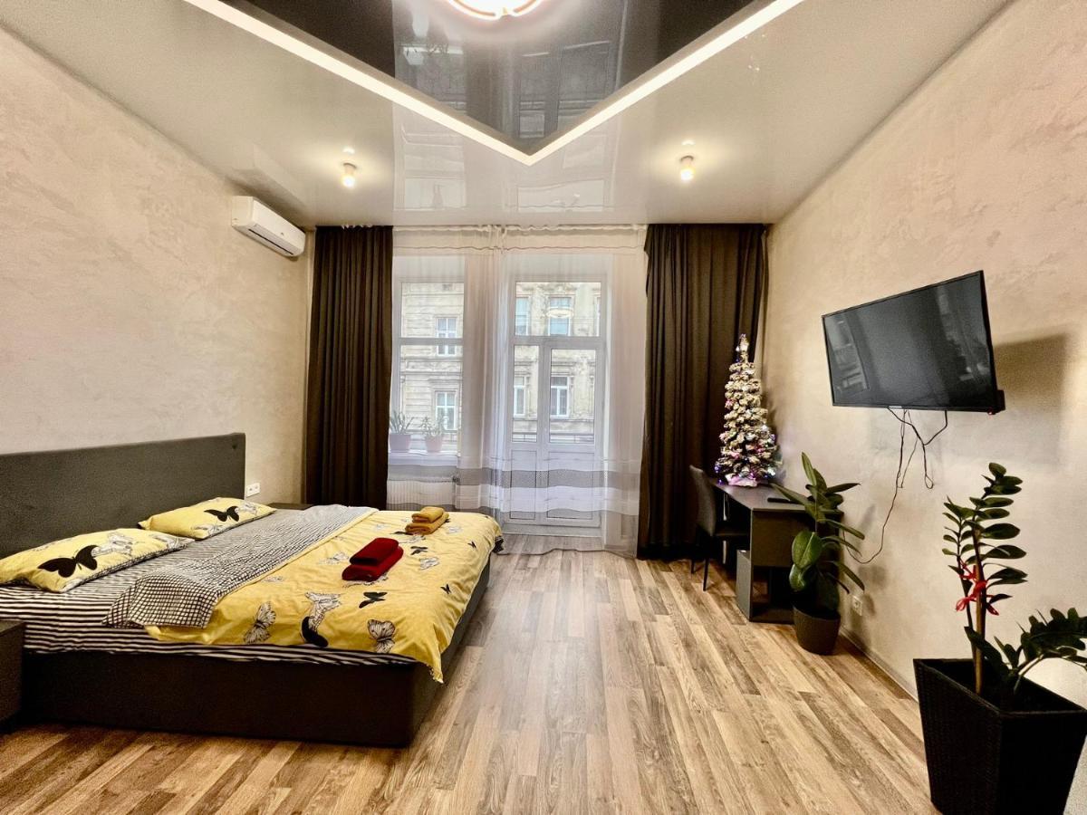 Kulisha 2Bedroom Apartment Near Opera House With Balcony Львів Екстер'єр фото