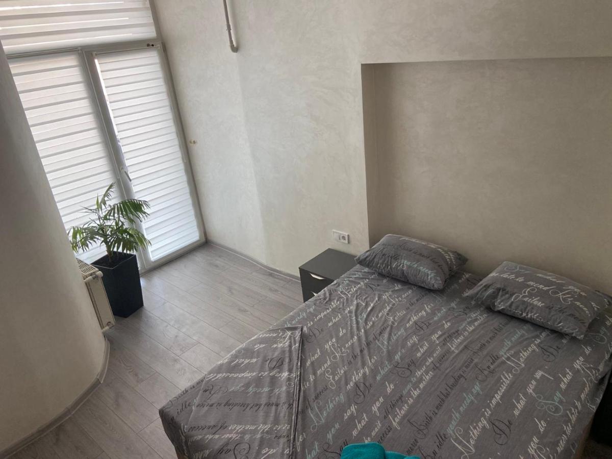 Kulisha 2Bedroom Apartment Near Opera House With Balcony Львів Екстер'єр фото